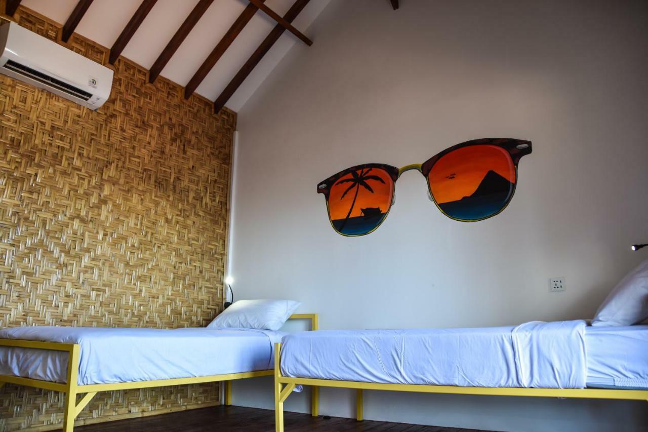 Mad Monkey Gili Trawangan Vandrehjem Eksteriør billede A room at the resort