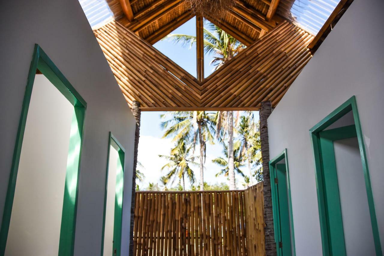 Mad Monkey Gili Trawangan Vandrehjem Eksteriør billede Interior of the school