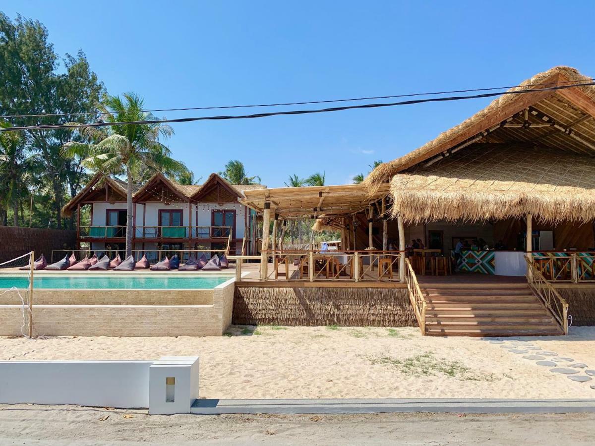Mad Monkey Gili Trawangan Vandrehjem Eksteriør billede A beach resort in San Vicente